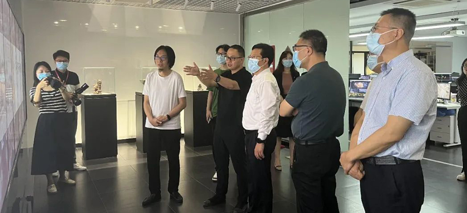 中共常州市委常委、宣傳部部長陳志良一行蒞臨我司專題調研文化產業發展有關工作